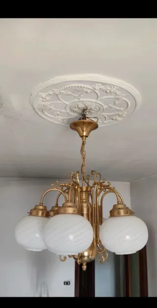 Lampadario vintage oro e vetro