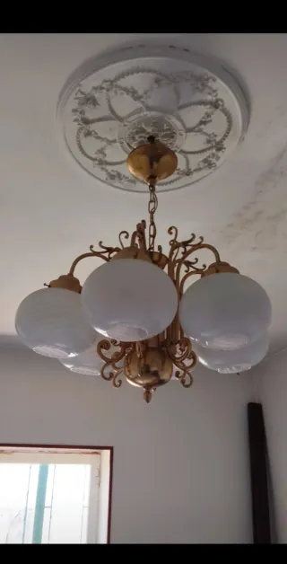 Lampadario vintage oro e vetro