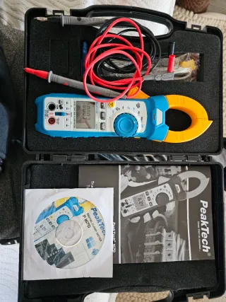 Pinza Amperimétrica Digital PeakTech 1670