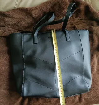 Bolso Paco Martínez Negro Grande Nuevo con charm