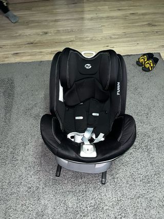 Silla de coche negra TURN