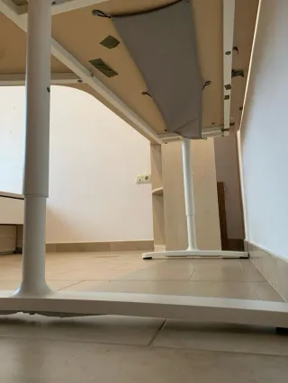 Mesa Escritorio Ikea BEKANT Teletrabajo