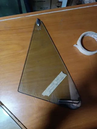 Cristal derecho Seat 127