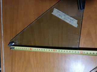 Cristal derecho Seat 127