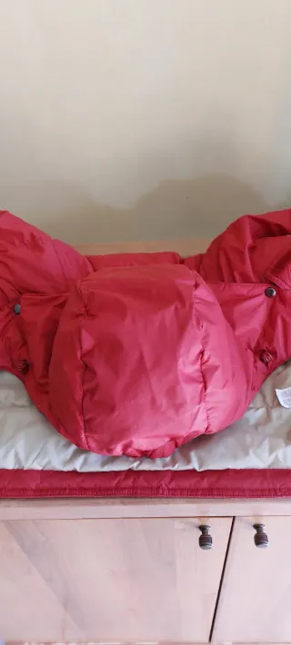 Piumino rosso Coin 24 mesi