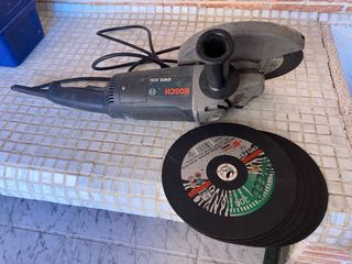 Radial Bosch GWS 230