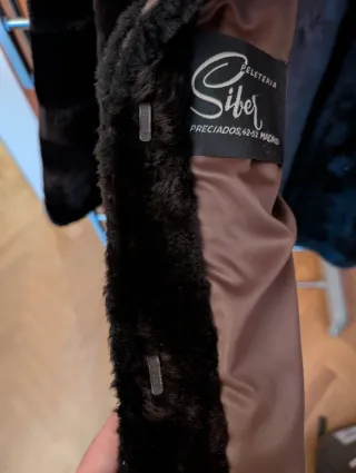 Chaquetón Mouton Negro Auténtico de peletería