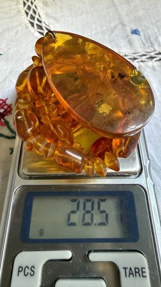 Collar de ámbar con colgante