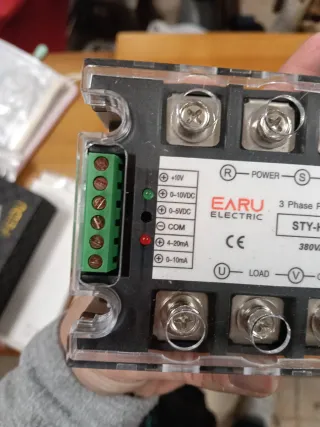 Regulador de potencia trifásico EARU STY-100A