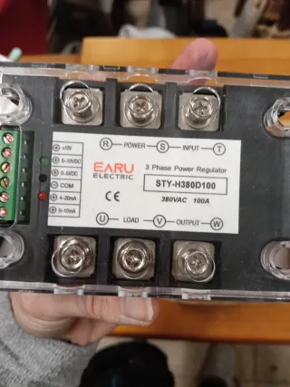 Regulador de potencia trifásico EARU STY-100A