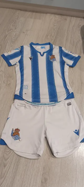 Conjunto Real Sociedad niño