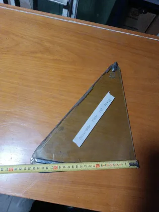 Cristal Delantero Izquierdo Seat 127