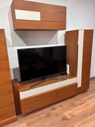 Mueble de salón modular madera y cristal