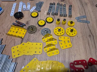 Lote de Piezas Meccano Antiguas