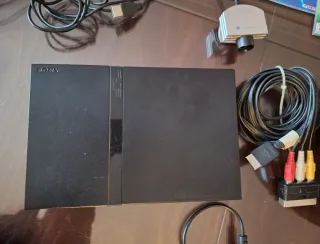 PlayStation 2 Negra + Accesorios + 10 juegos