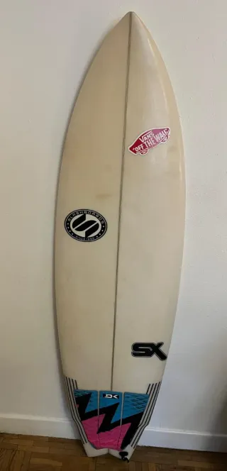 Tabla de Surf SX con Quillas