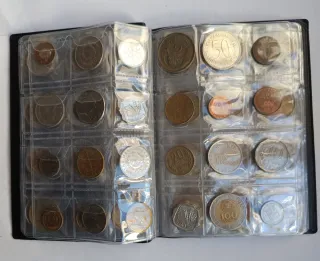 Álbum 120 monedas mundiales