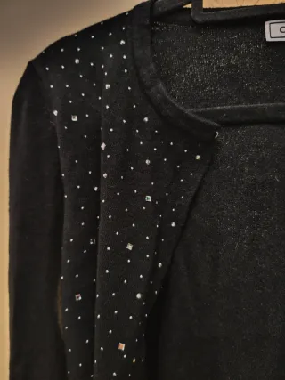 Cárdigan corto negro pedrería talla única