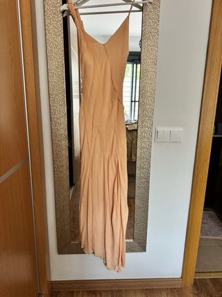 Vestido Mango edición limitada Victoria Beckham