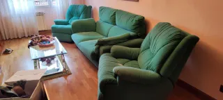Sofá 2 plazas + 2 sillones verde