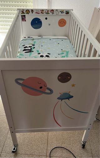 Cuna Ikea + Colchón + Sábanas