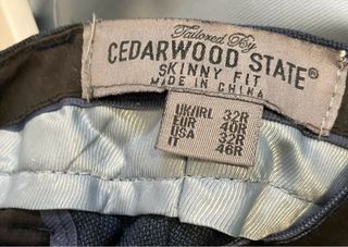 Traje CedarWood State