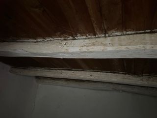 Vigas de madera estructurales.