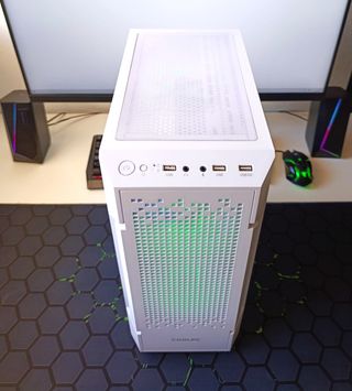 PC GAMING COMPLETAMENTE NUEVO - RX580 - 16GB