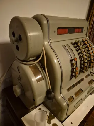 Caja Registradora Antigua