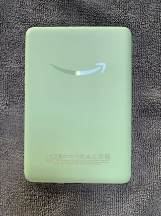 Kindle 11 Generación Verde Matcha + Funda Original