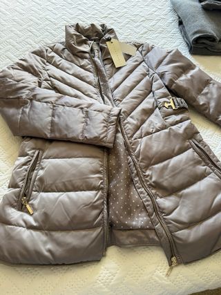 Plumas Tintoretto gris Talla M. 40.