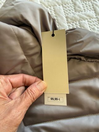 Plumas Tintoretto gris Talla M. 40.