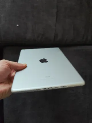 iPad 5 128GB Bianco + Penna