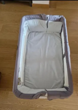 Minicuna colecho Chicco Next2me + funda y sábana