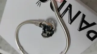 Pulsera Pandora Corazón con charm Árbol de la Vida