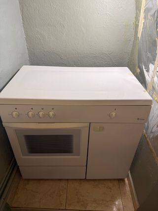 Cocina de gas blanca Balay