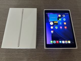 iPad 9th gen (2021) 10.2” 64GB Wi-Fi