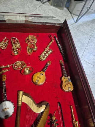 Mini strumenti musicali decorativi