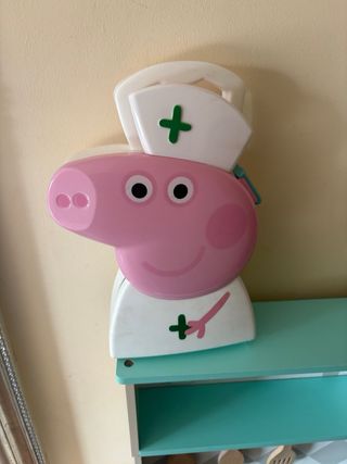 Cocina de juguete de madera con luz y utensilios