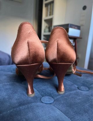 Tacchi da ballo dorati/marroni Paoul
