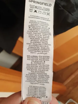 Abrigo premamá y porteo negro