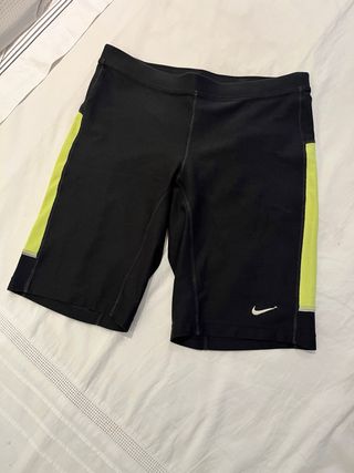 Pantalón corto running Nike