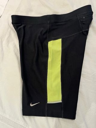 Pantalón corto running Nike