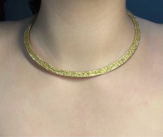Collar elegante mujer
