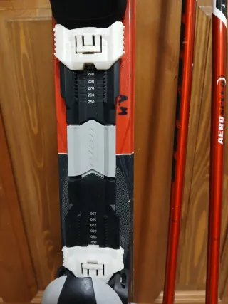 Esquís Elan Race Pro con Botas y Bastones