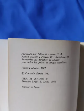 Libro LUIS EN EL PAIS DE LAS MARAVILLAS