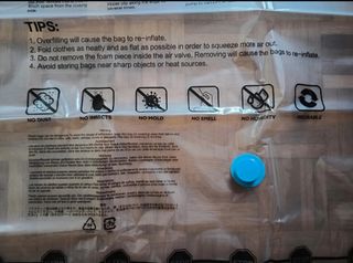 5 Sacchetti Sottovuoto Jumbo Amazon Basics + Pompa