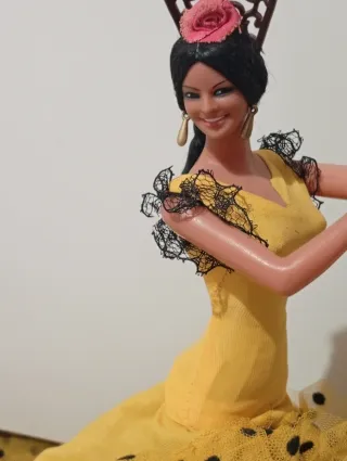 Bambola da collezione vestito flamenco anni '80