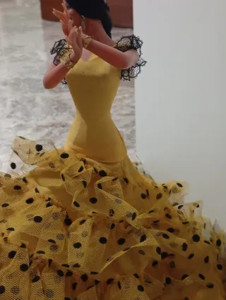 Bambola da collezione vestito flamenco anni '80