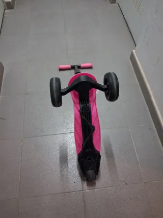 Patinete 3 ruedas rosa Sawyer Bikes